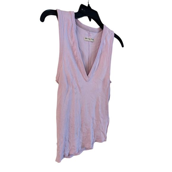 Free People We The Free Neria Tank Top Brush Lilac V Neck Size M Essential - Picture 3 of 5